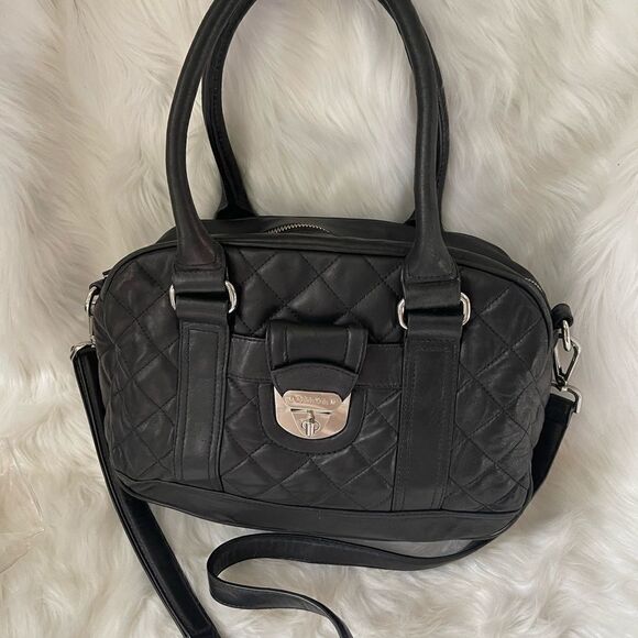 Calvin Klein leather black quilted shoulder bag/crossbody silver tone ha… - Picture 3 of 13